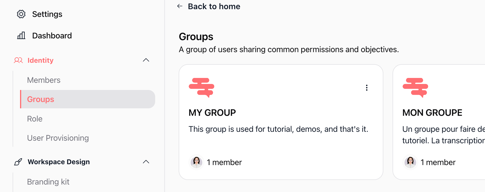 Accès au menu Groupes depuis la barre latérale sous Identité